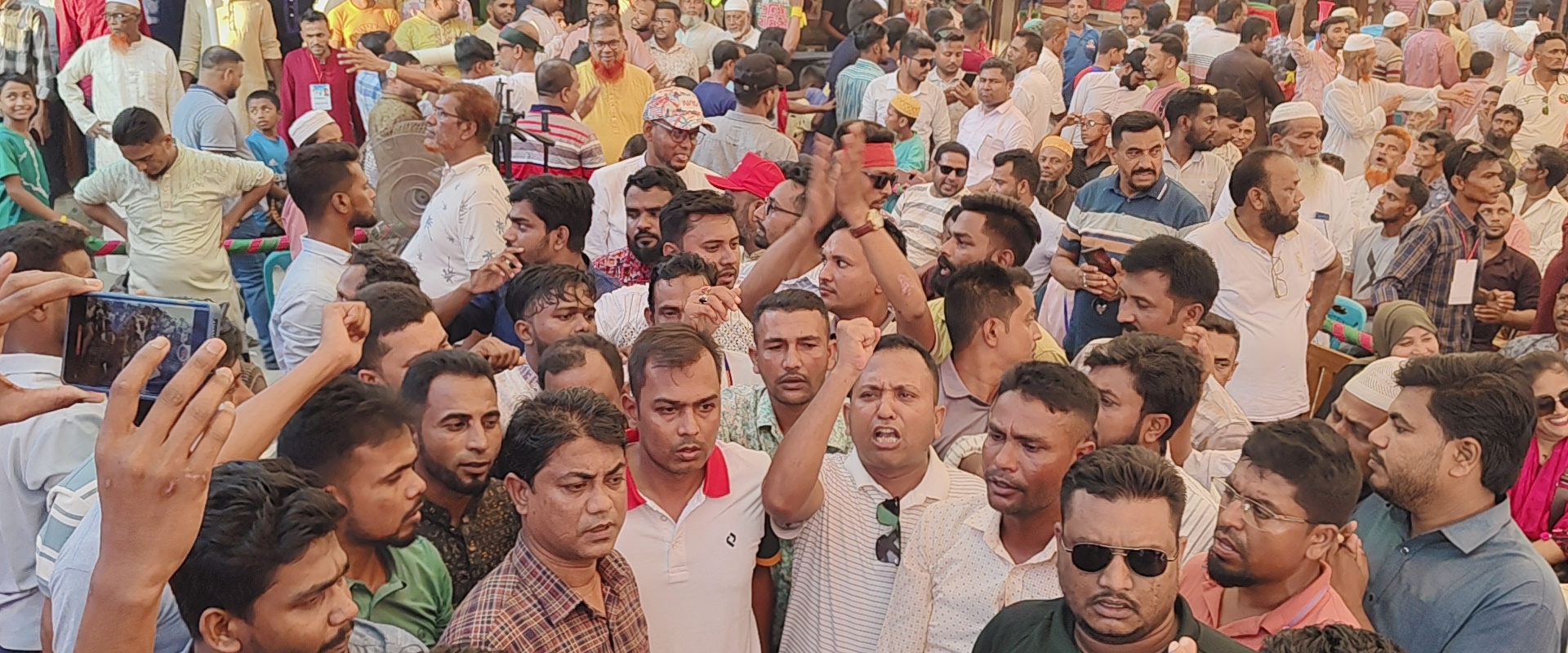 হাসান মামুনের সমাবেশে জনতার ঢল